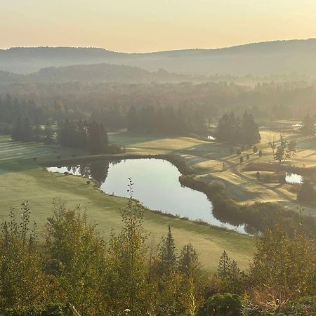 Vila Le Sommet Du Golf Avec Spa Saint Jean De Matha Exteriér fotografie